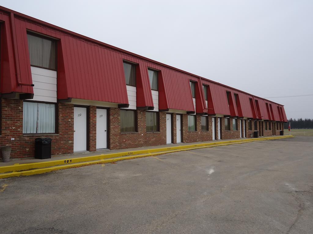 Canway Inn & Suites Dauphin 외부 사진